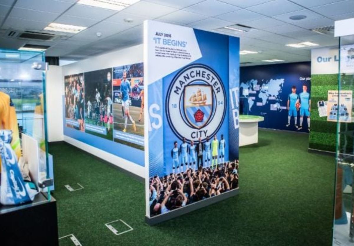 Manchester in treno con il Manchester City Stadium Tour