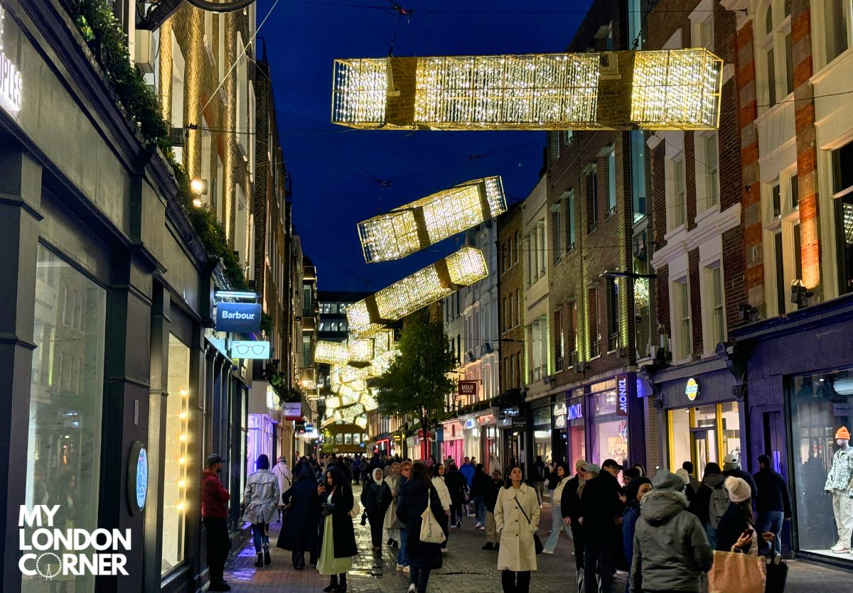 Luci di Natale a Carnaby Street