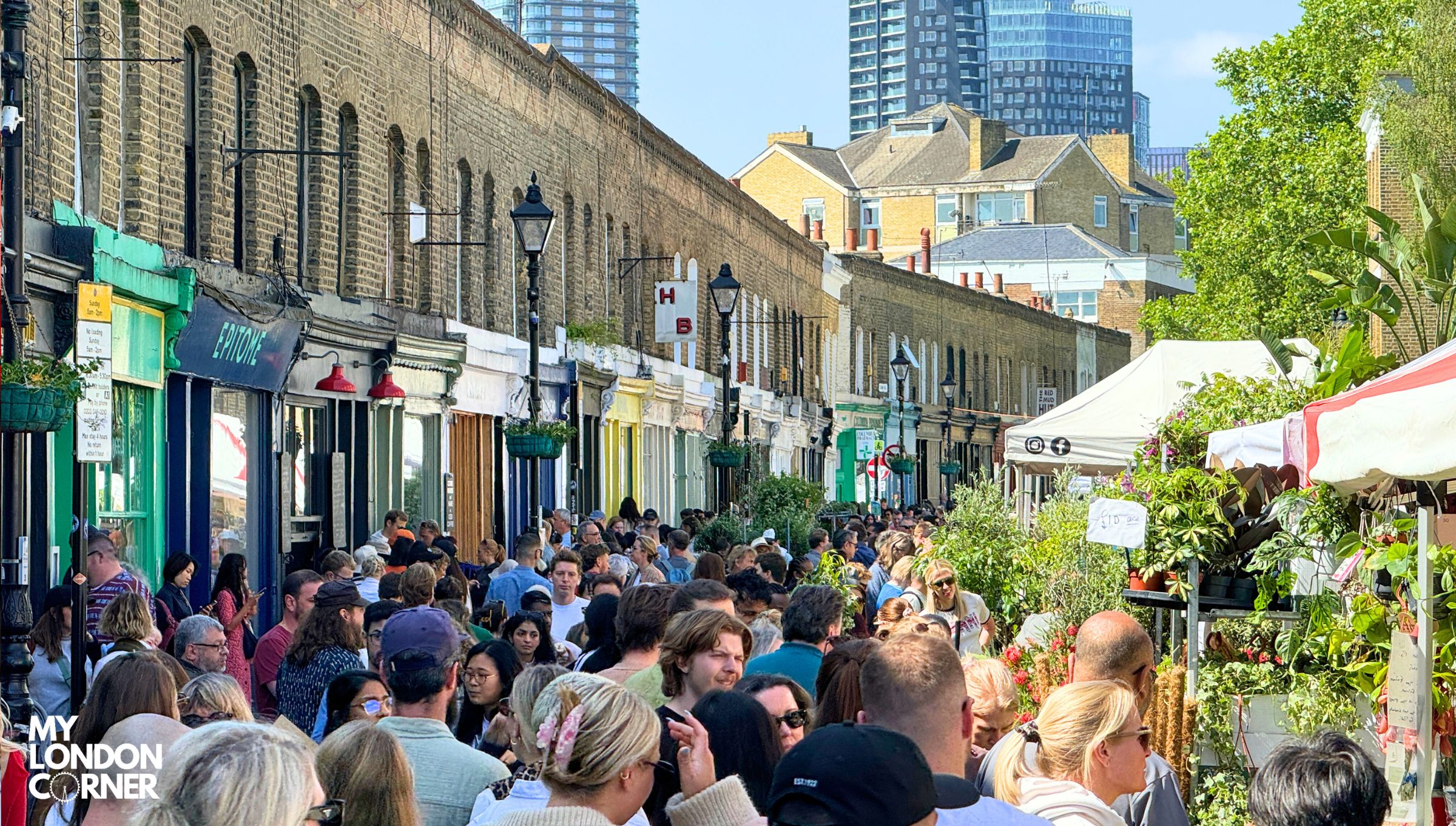 Columbia Road Flower Market a Londra: Fiori, Negozi e Ristoranti