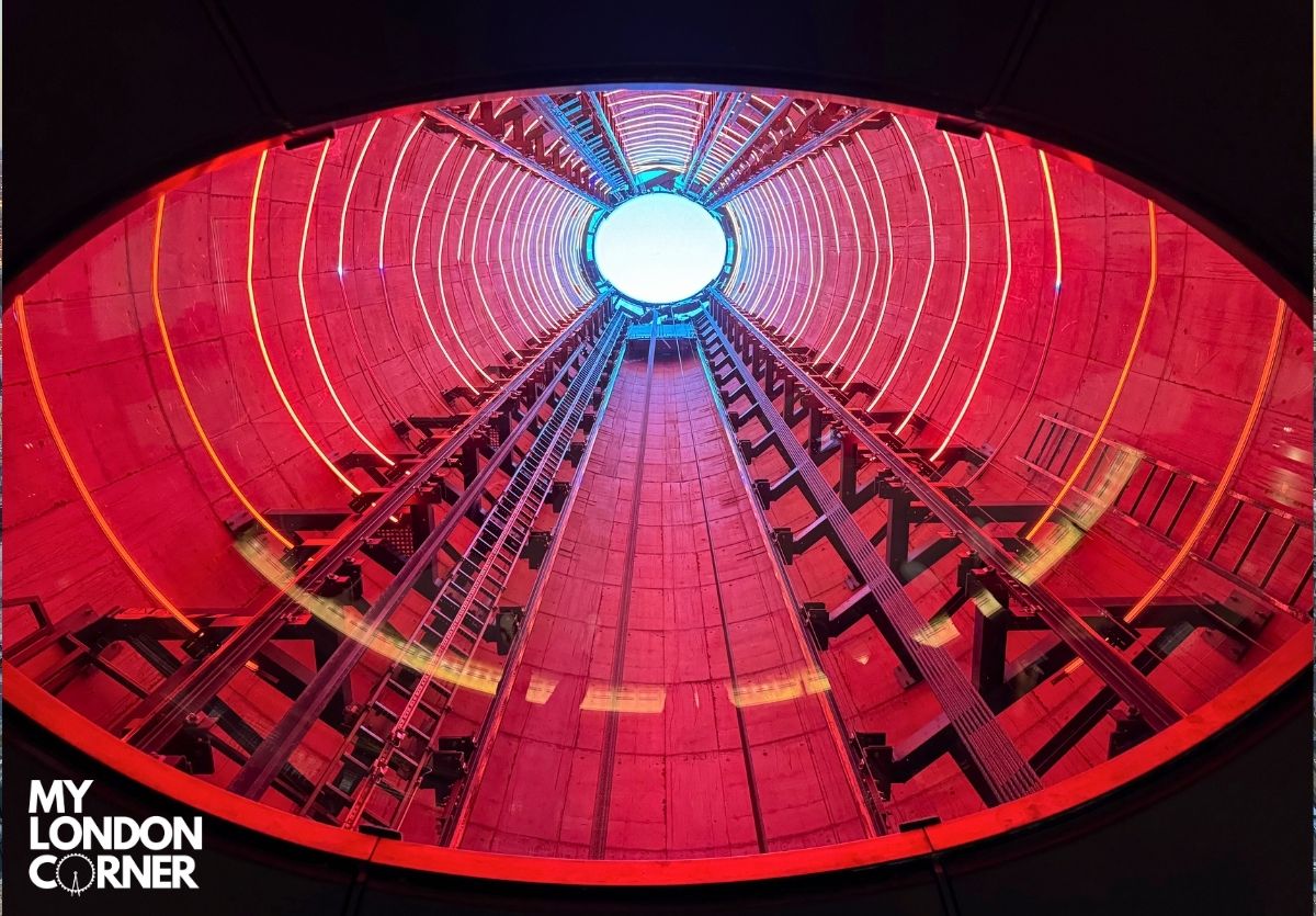 Camino Lift 109 Londra